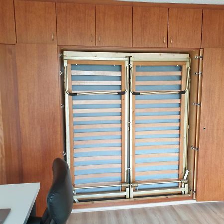 Best Rated Central Apartment Vienna - Ac, Wifi, 24H7Days Self Check-In, Board Games, Netflix Buitenkant foto