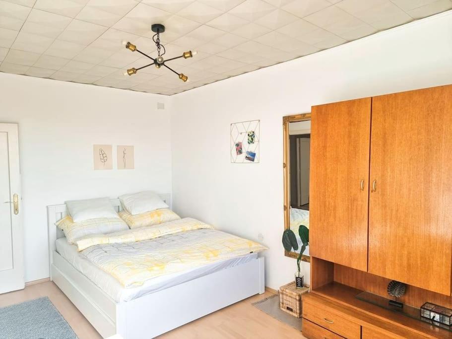 Best Rated Central Apartment Vienna - Ac, Wifi, 24H7Days Self Check-In, Board Games, Netflix Buitenkant foto